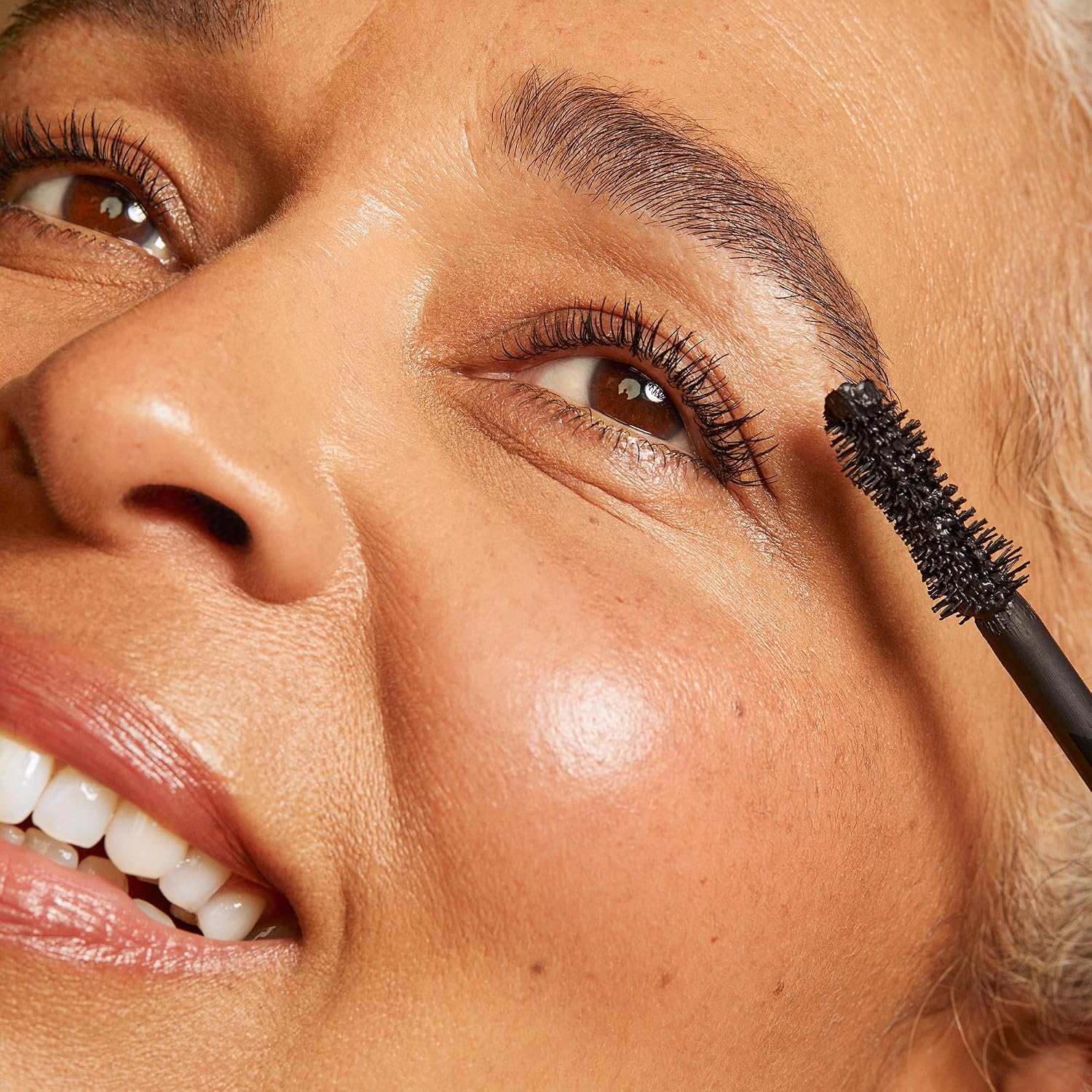 ILIA - Fullest Volumizing Mascara (Classic Black | Mini)